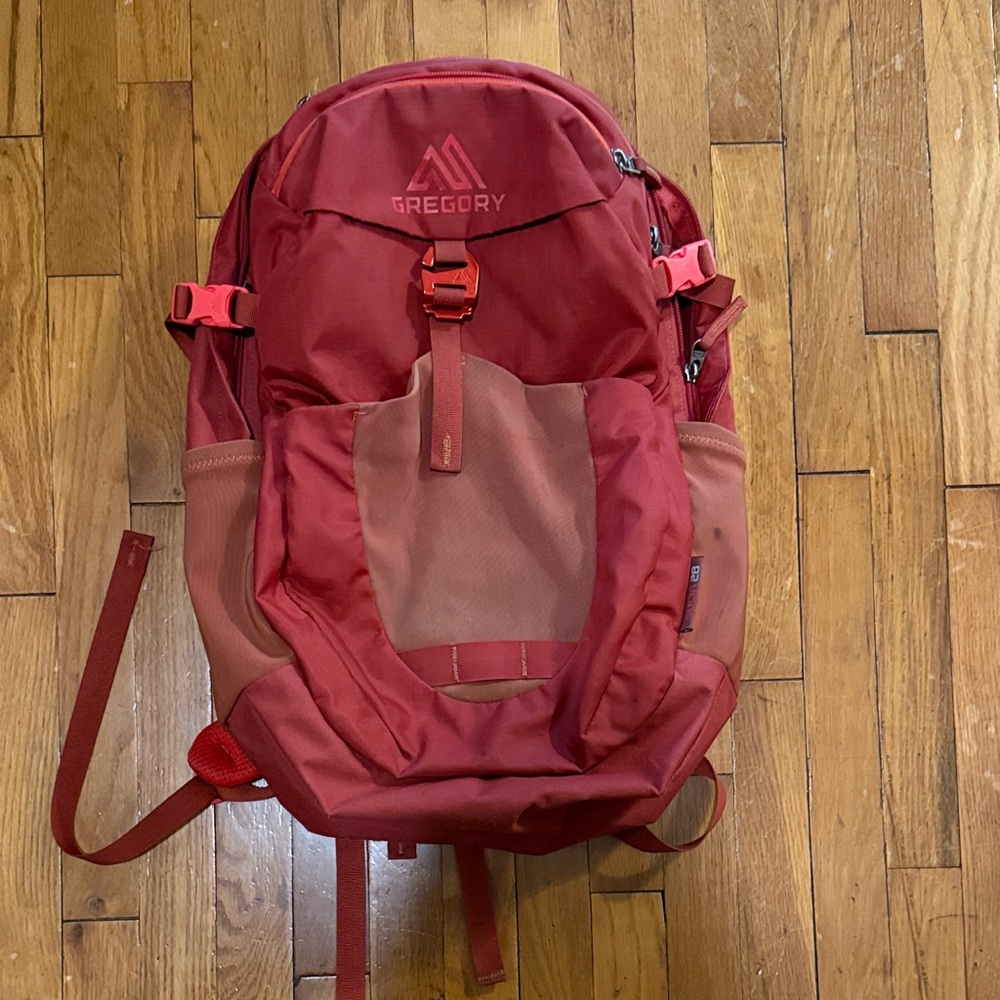 Gregory Sucia 28 Backpack